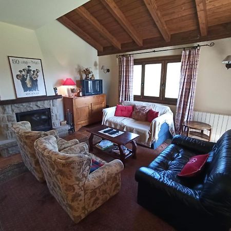 Chalet En El Pirineo De Aragon Neril المظهر الخارجي الصورة