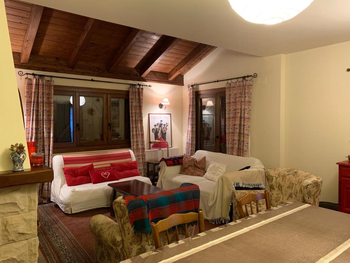 Chalet En El Pirineo De Aragon Neril المظهر الخارجي الصورة