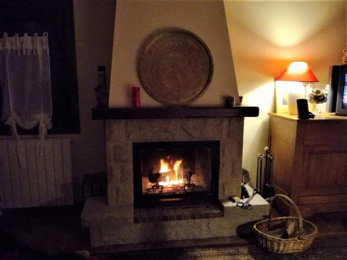 Chalet En El Pirineo De Aragon Neril المظهر الخارجي الصورة