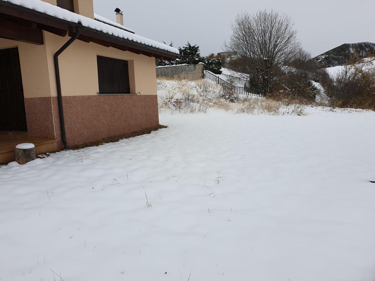Chalet En El Pirineo De Aragon Neril المظهر الخارجي الصورة