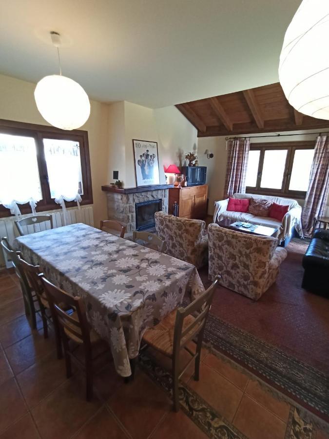 Chalet En El Pirineo De Aragon Neril المظهر الخارجي الصورة