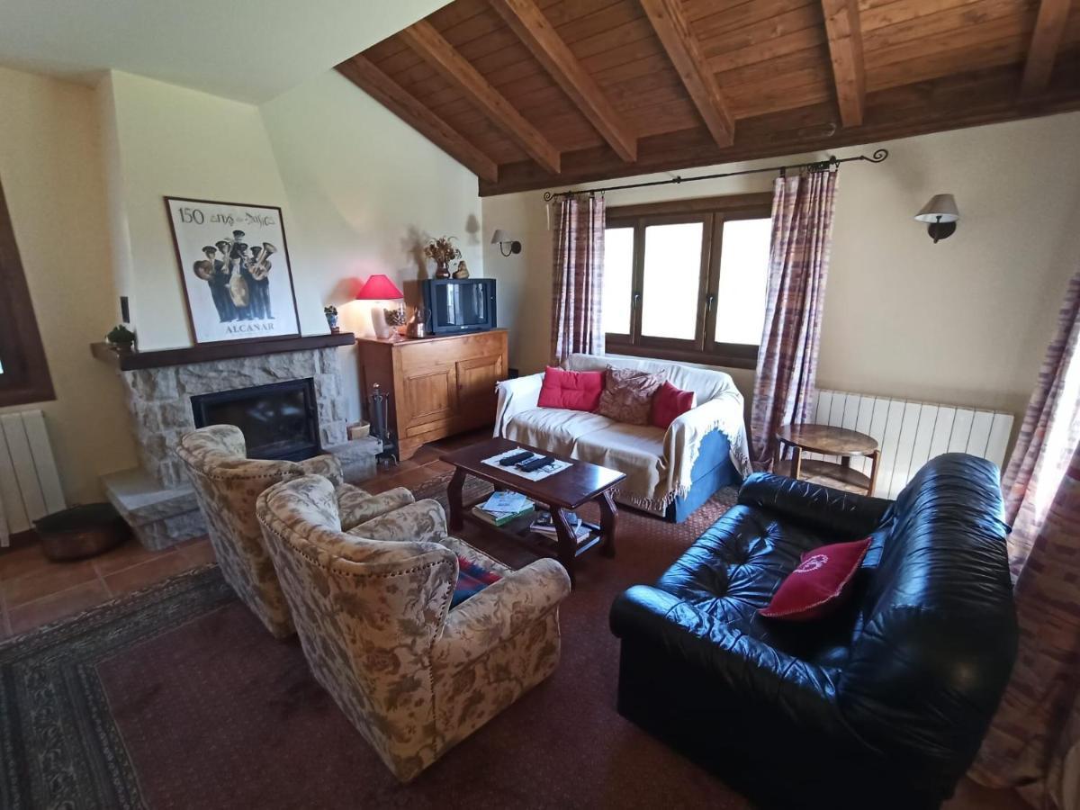 Chalet En El Pirineo De Aragon Neril المظهر الخارجي الصورة